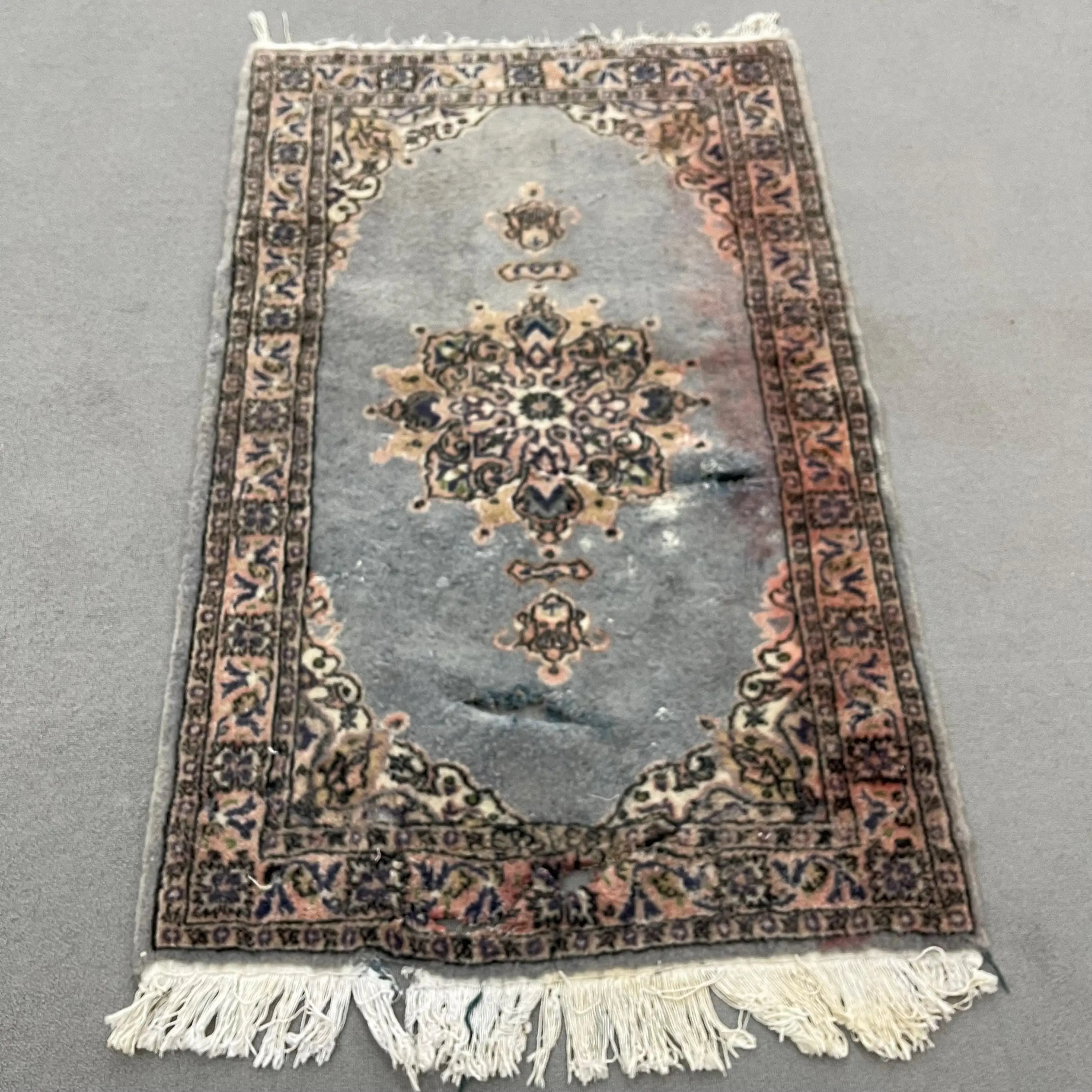 Vintage Turkish Rug 2.8x4.4 ft, Blue Small Check Wool Rug - 1