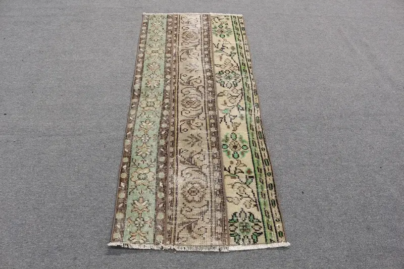 Grüner Blumenteppich, 2,1 x 4,9 Fuß, elegantes Dekor