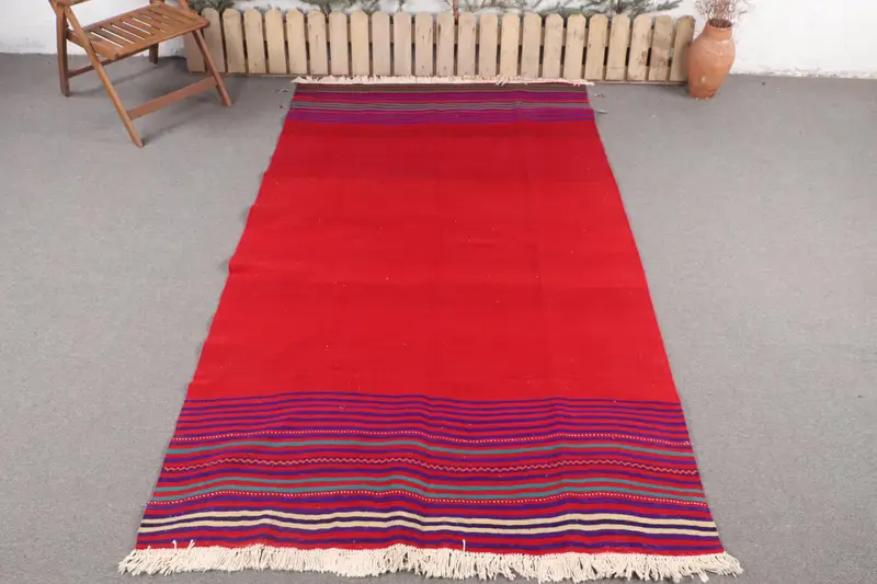 Handmade Red & Blue Polka Dot Rug, 5x8 ft