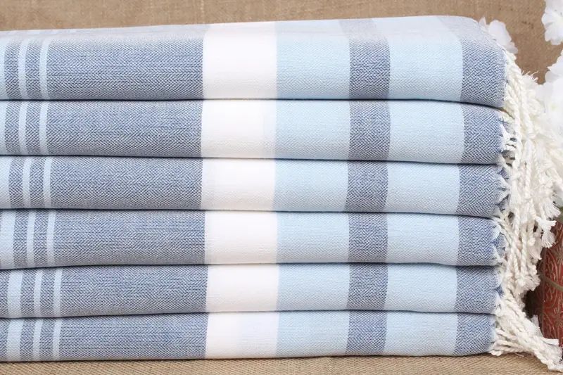 パーソナライズされたバチェロレッテ ネイビーブルー - ベビーブルー ストライプ タオル、40x71 インチ