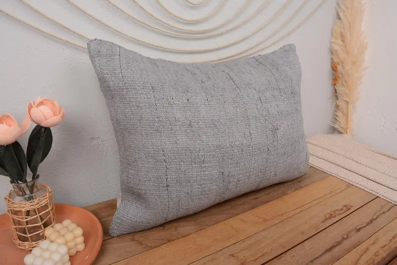 Graues südwestliches besticktes Kissen, handgefertigtes rechteckiges Wurfkissen