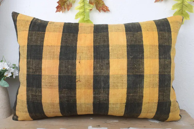 Yoga Pillow, Kilim Pillow, Vintage Kilim Throw Pillow, Neutral Throw Pillow, 16x24 Yellow Pillow Case, Throw Kilim Pillow, Pillow Cover - 2