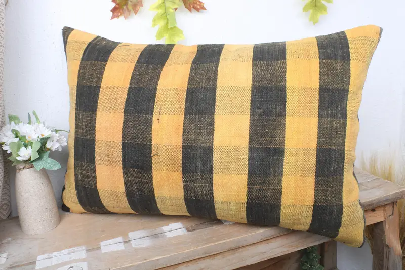 Yoga Pillow, Kilim Pillow, Vintage Kilim Throw Pillow, Neutral Throw Pillow, 16x24 Yellow Pillow Case, Throw Kilim Pillow, Pillow Cover - 4