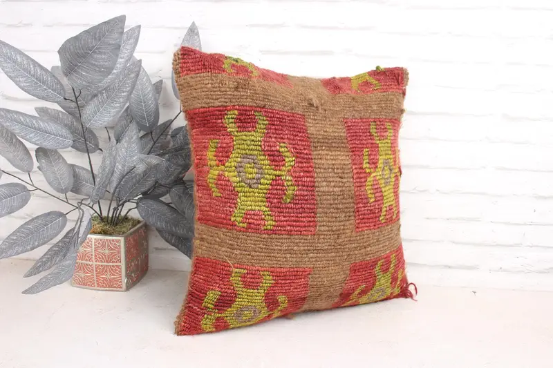 Sustainable Pillow Cover, Pillow Cover, 18x18 Red Pillow Case, Kilim Pillow Cover, Handmade Kilim Cushion, Anatolian Pillow, Pillow for Sofa - 3