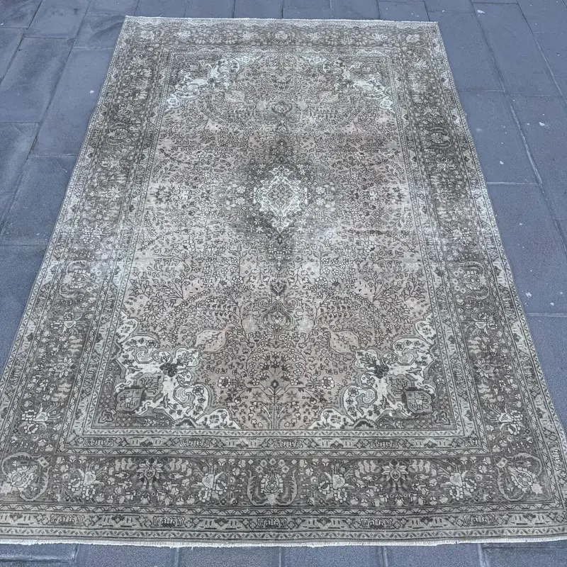 Oushak Turkish Rug, 6.46x9.5 ft Vintage Rug, Gray Patchwork Wool Rug - 1