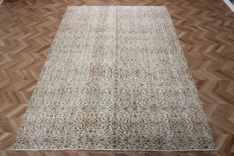 Vintage Oushak Rug 6.7x9.8 ft (203x299 cm), Gray Southwestern Turkish Rug - 1