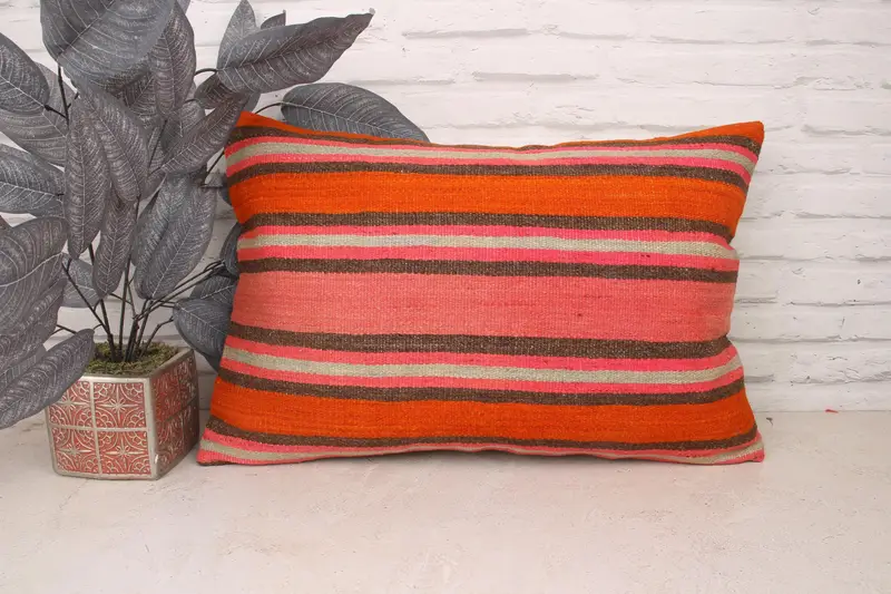Pillow Sham, Outdoor Patio Pillow Sham, Interior Designer Pillow, Vintage Kilim Pillow, Ethnical Kilim Rug Pillow, 16x24 Red Cushion Case - 1