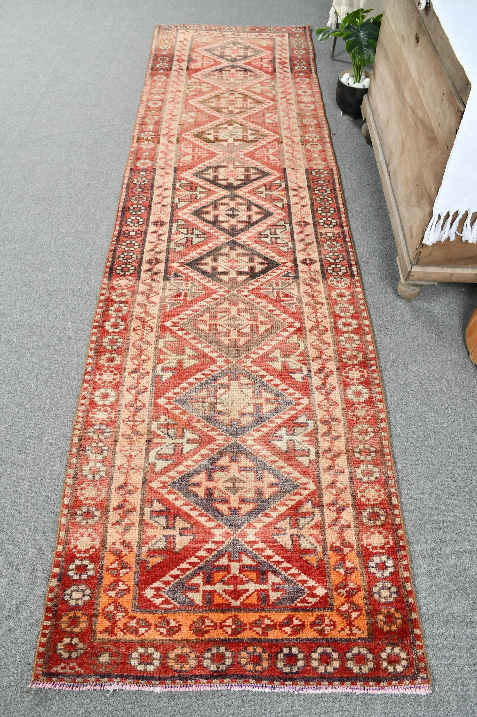Turkish Vintage Rug 2.8x10.4 ft (86x318 cm), Herki Red Wool Rug - 1