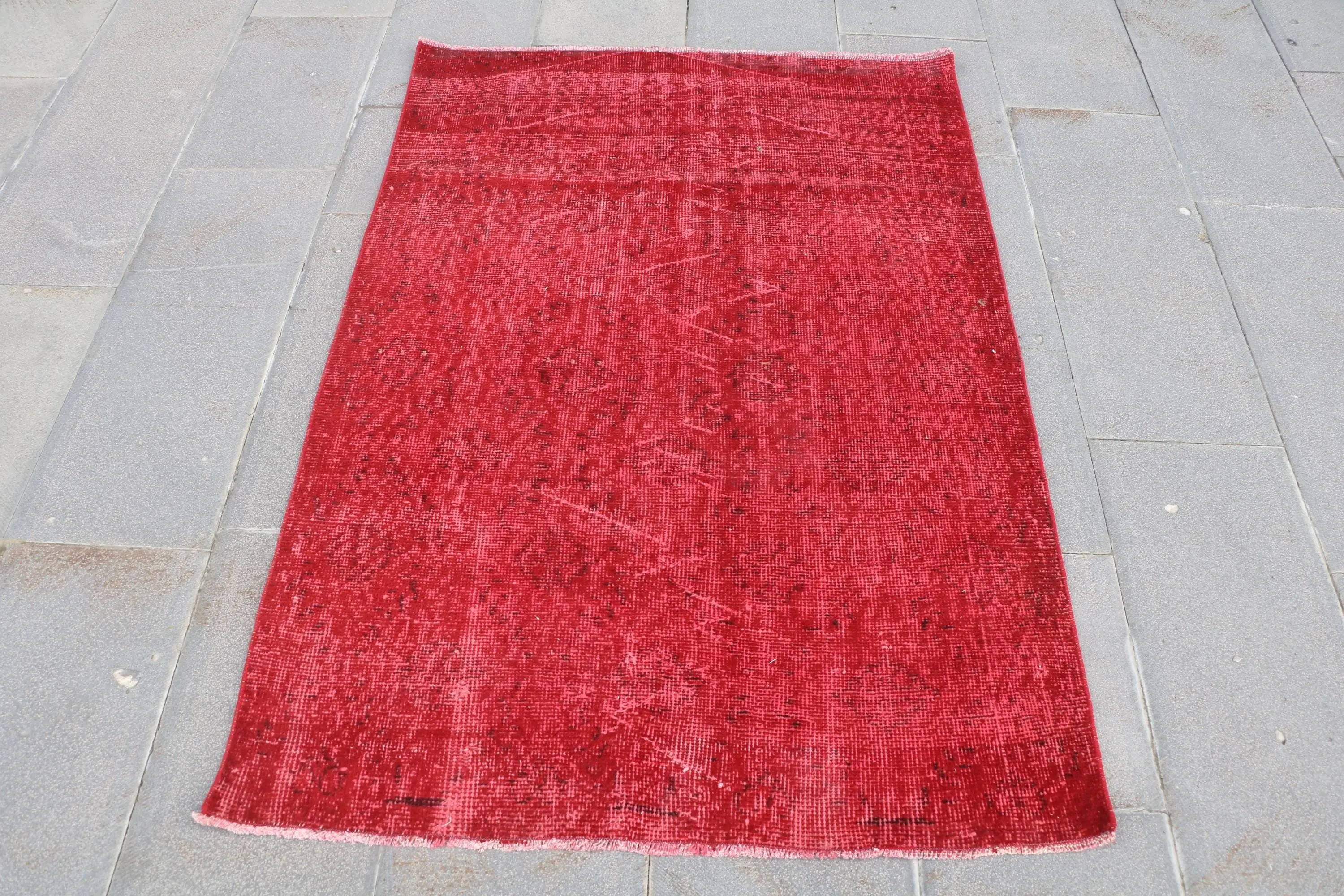 Vintage Halı, Vurgulu 3.4x4.9 ft Halı, Kırmızı Ombré Halı - 1