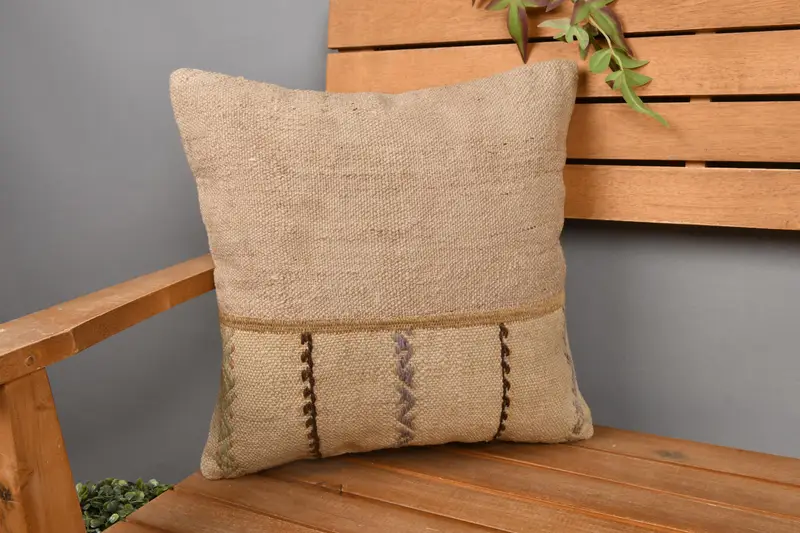 Beige-braunes Patchwork-Wurfkissen, 16x16 besticktes Kissen