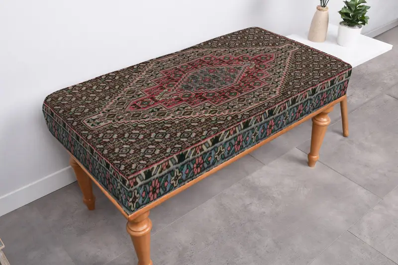 レッド&ブラウンストライプベンチ 収納付き 無垢材ベンチ