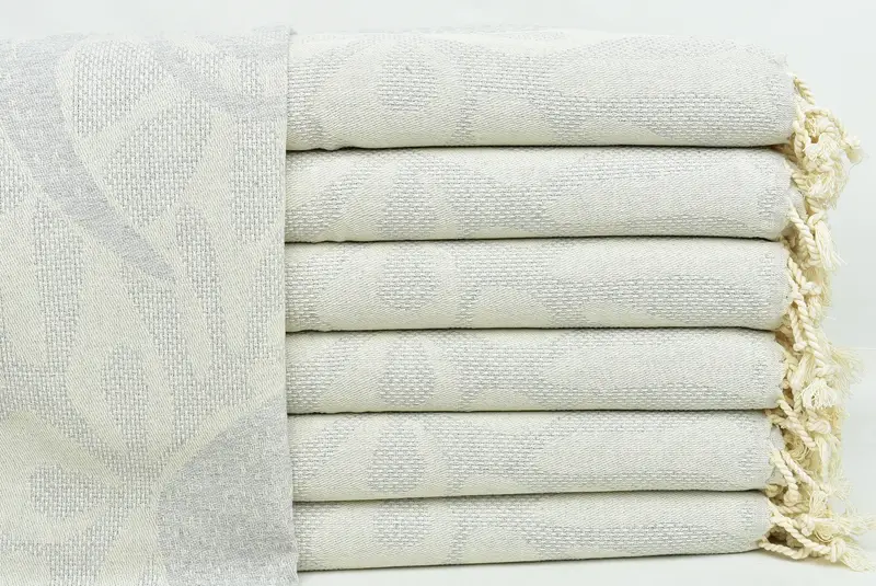 Gift For The Home Decor, Bridesmaid Gifts, Monogram Hand Towel, 40x18 Cotton Whale Design Towel, Bachelor Gift, Summer Towel, Kitchen Towel - 1