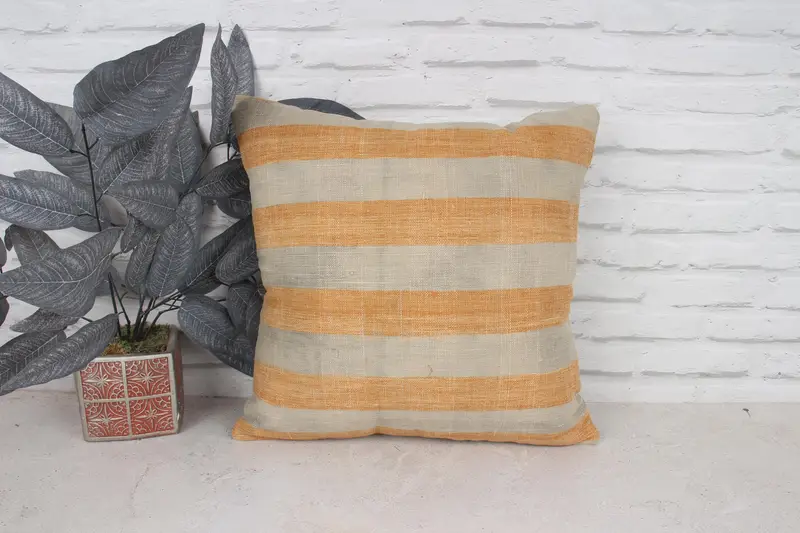 Home Decor Pillow, Pillow Sham, Personalized Gift Pillow Pillow Case, Boho Pillow Sham Cover, Vintage Kilim Throw Pillow, 18x18 White Cushion - 1