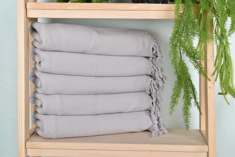 Geometric Stonewashed Towel Organic Cotton/Linen, Light Gray, 32x71 Inches