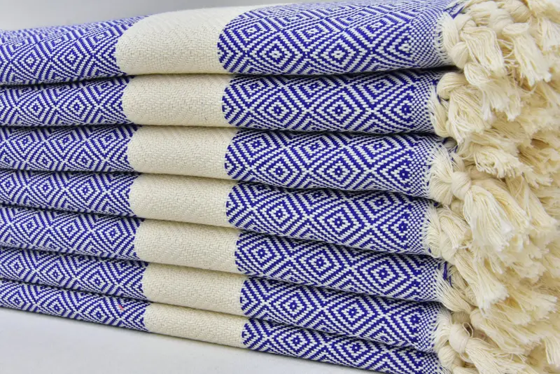 Small Bath Towels, Kitchen Towel, Christmas Favors, 36x20 Cotton Diamond Towel, Personalized Gifts, Housewarming Gift, Beach Wedding Favor - 3