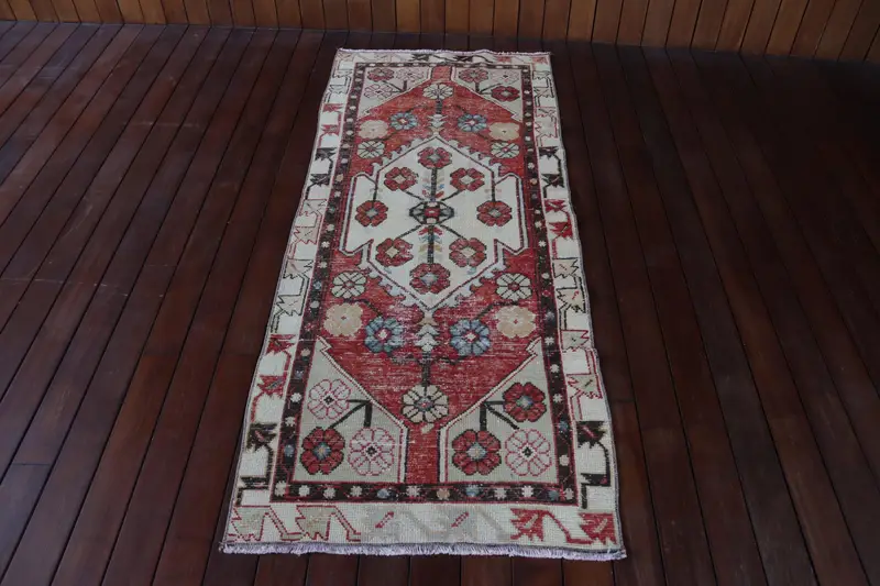 Vintage Türk Halısı, Yolluk 2.4x6.2 ft (73x188 cm) Halı, Kırmızı İkat Yün Halı - 1