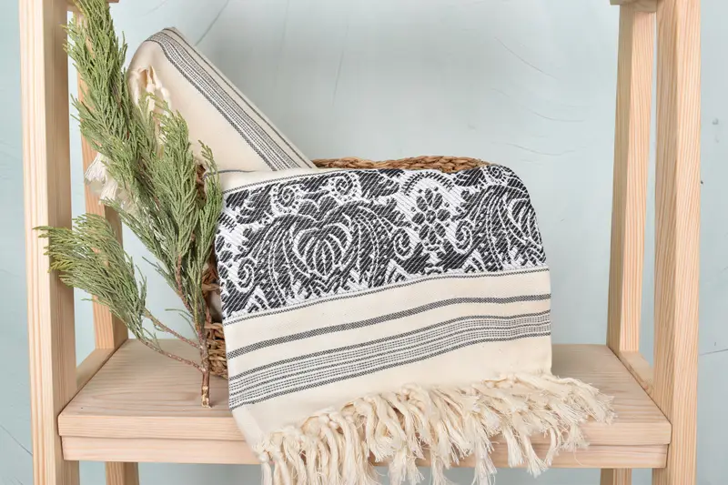Lightweight Turkish towel, Bachelorette Party Gifts, 66x40 Cotton Scorpion Design Towel, Gift For Mom, Beach Wedding Favor, Travel towel - 4