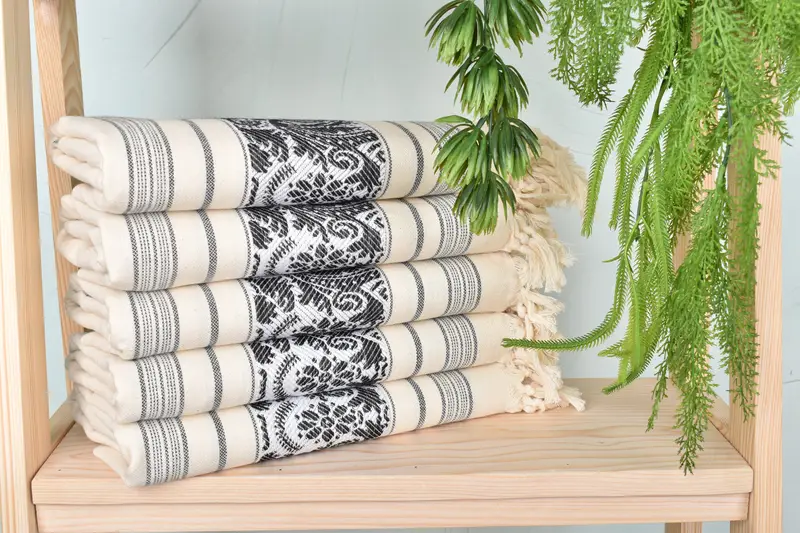 Lightweight Turkish towel, Bachelorette Party Gifts, 66x40 Cotton Scorpion Design Towel, Gift For Mom, Beach Wedding Favor, Travel towel - 2