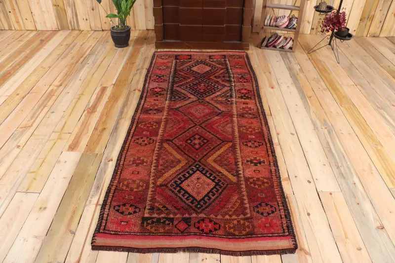 Alfombra Herki de 3,2x7,5 pies, alfombra vintage turca, alfombra paisley negra roja - 1