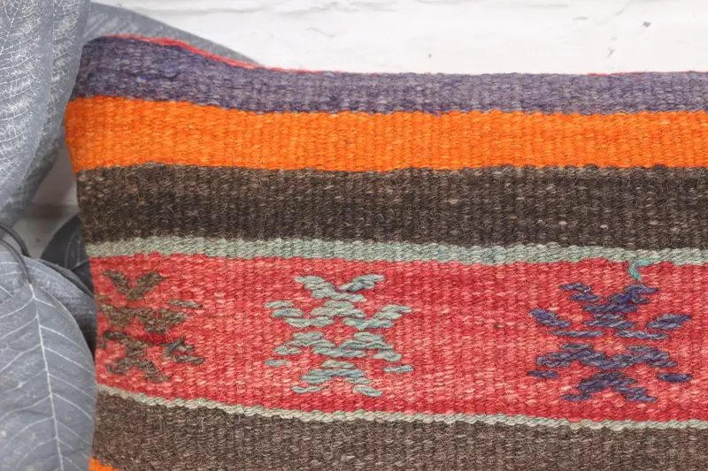 Boho Pillow, Pillow Cover, Crochet Pattern Pillow Case, Throw Kilim Pillow, Yoga Pillow, Turkish Kilim Pillow, 12x20 Red Pillow Cover - 2