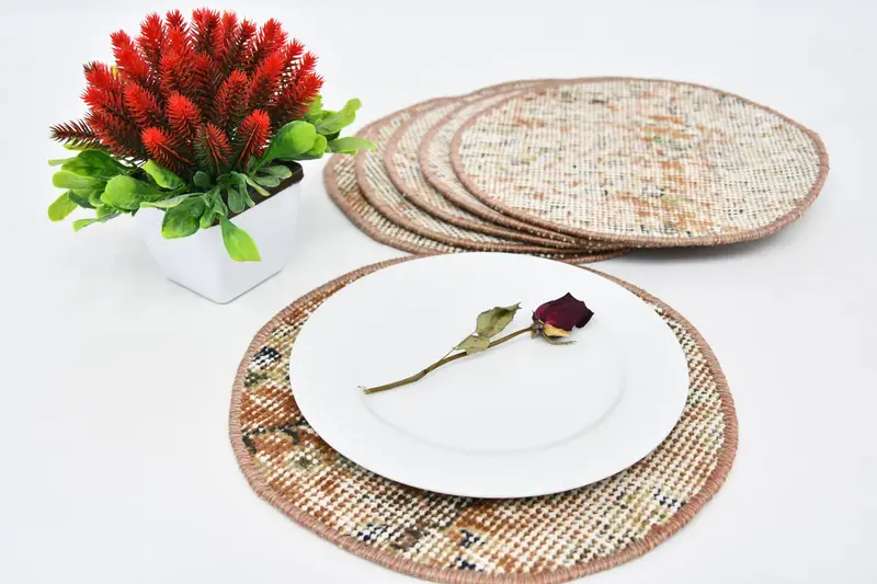 ボヘミアン コットン & ウール サークル プレースマット、オレンジ & ホワイト プレースマット