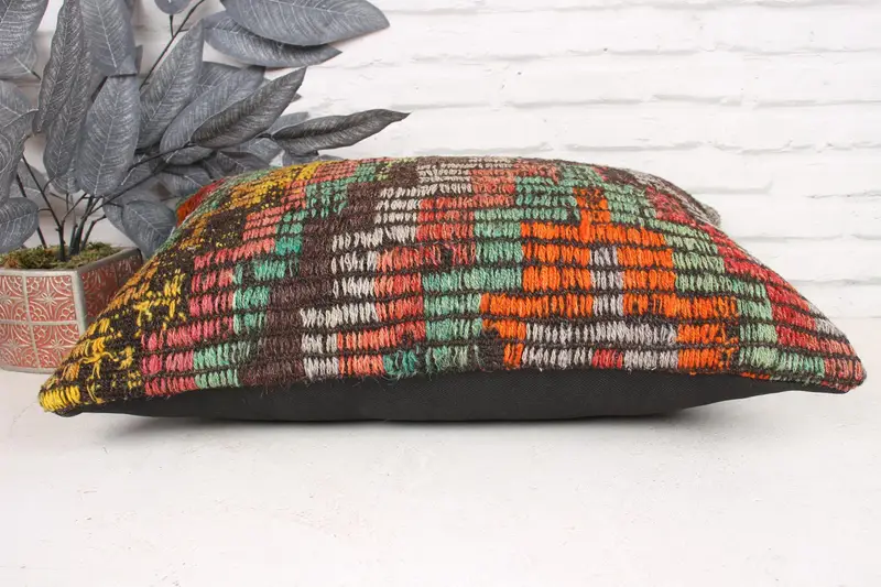 Throw Kilim Pillow, Vintage Kilim Throw Pillow, Pillow Sham, Bright Cushion, Customized Cushion Case, 16x24 Red Cushion, Ethnical Kilim Rug Pillow - 5