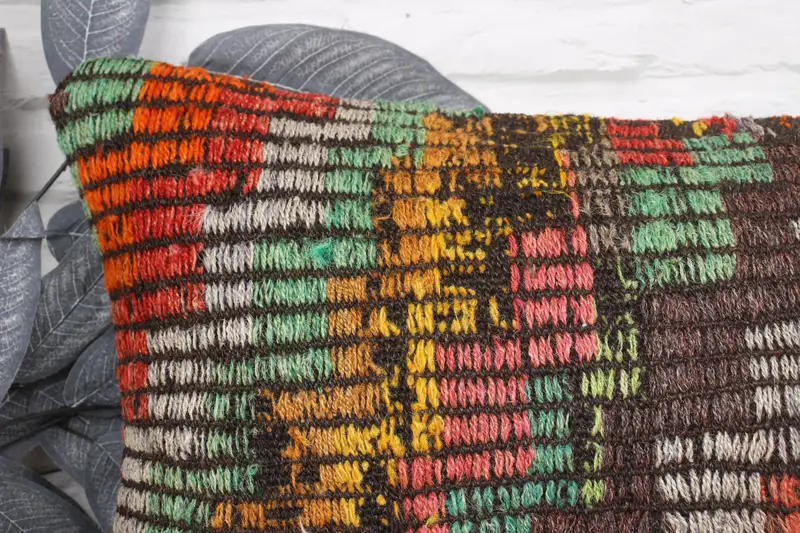Throw Kilim Pillow, Vintage Kilim Throw Pillow, Pillow Sham, Bright Cushion, Customized Cushion Case, 16x24 Red Cushion, Ethnical Kilim Rug Pillow - 2
