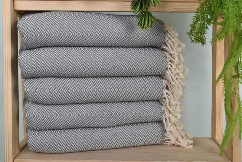 Chevron Towel Dark Gray Cotton Linen, 40x71 Inches