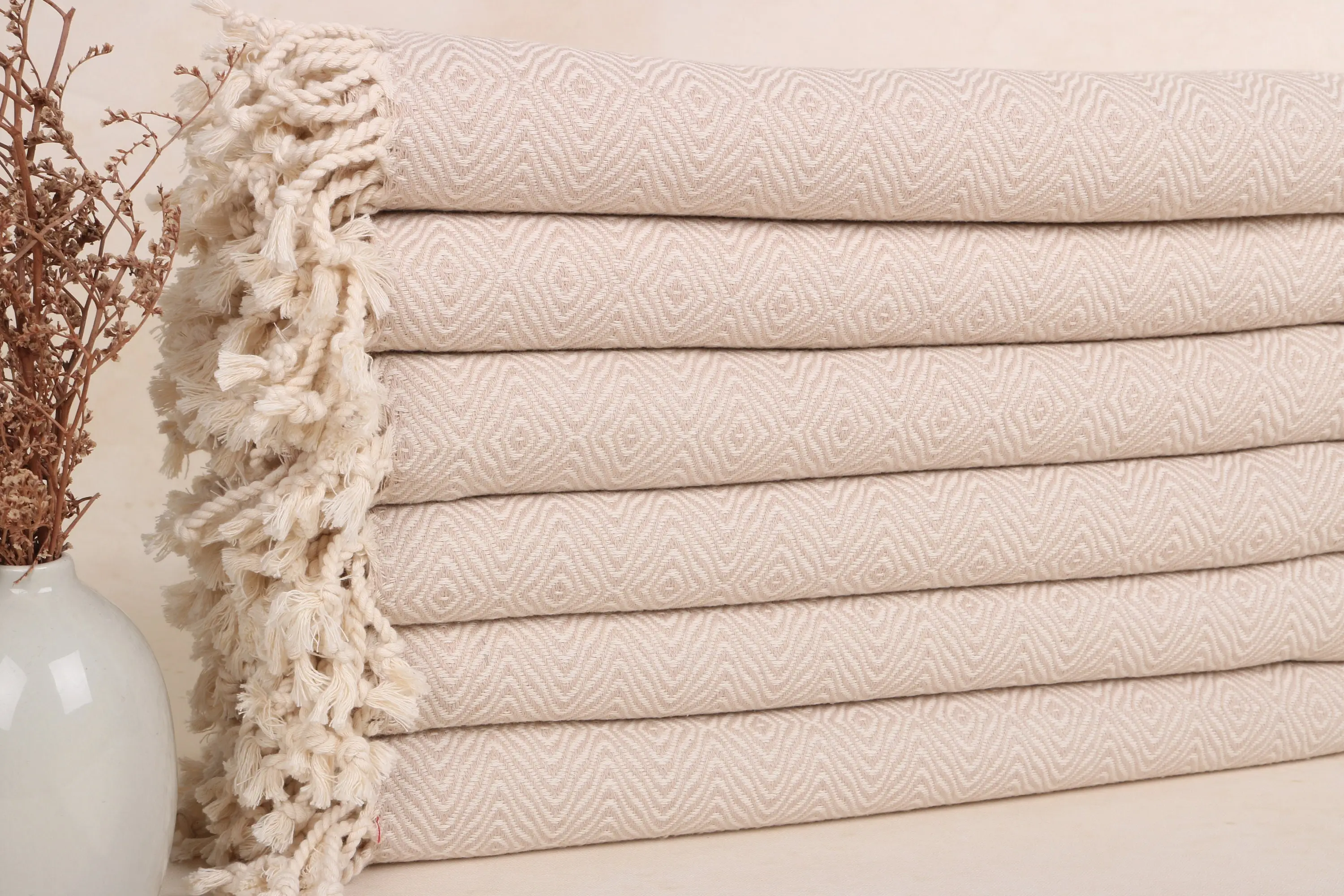 Zigzag Diamond Towel Light Beige Cotton, 40x71 Inches - 1