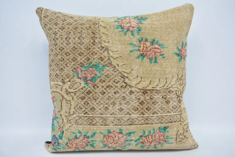 Handgefertigtes besticktes Kissen in Beige und Grün, vielseitiges Kissen