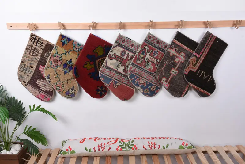 Medias festivas de adornos navideños Kilim, decoración navideña única de 8 pulgadas