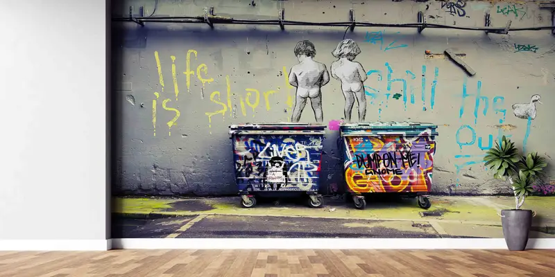 Papel pintado impreso: Banksy La vida es corta, Arte de niños orinando