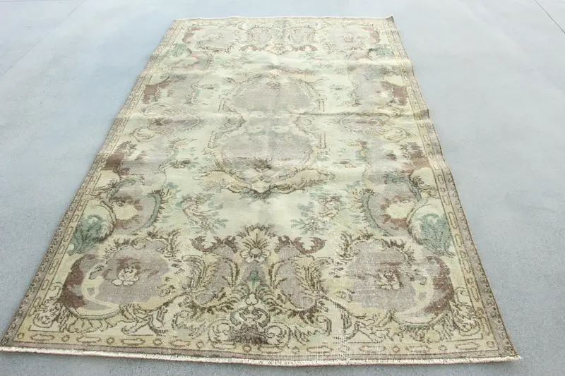Alfombra turca de 5,2x8,6 pies, alfombra grande vintage, alfombra de lana patchwork marrón - 1