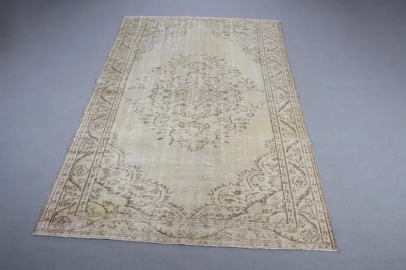5.8x5.8 ft Vintage Alan Halısı, Beyaz Kahverengi Türk Bitkileri ve Ağaçları Yün Halı - 1