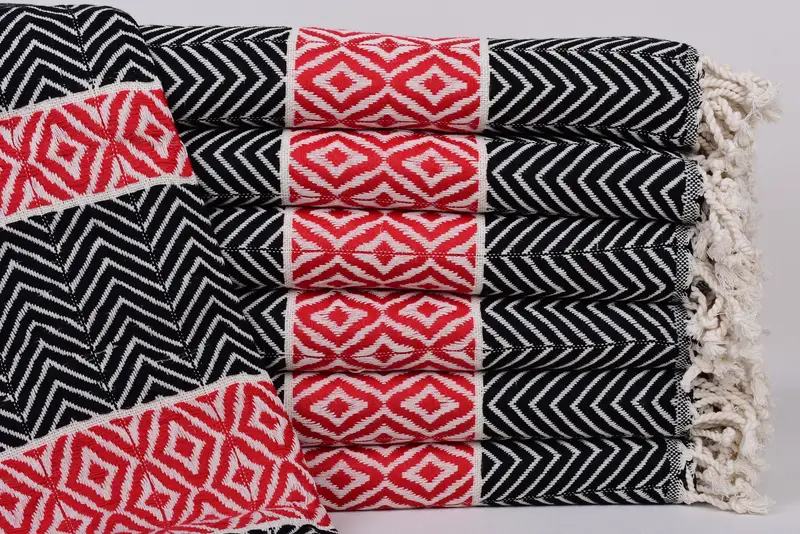 Turkish Towel Monogrammed Black-Red Organic Cotton, 40x71 Inches
