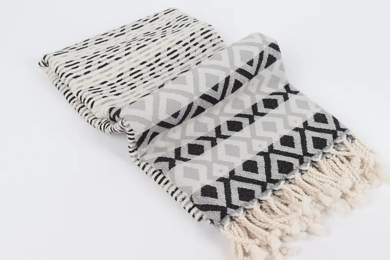 Bachelorette Party Gift, Travel towel, Turkish Towel Monogram, Bachelorette Party Gifts Bridesmaids, 70x40 Cotton Diamond Towel, Maid Of Honor Gift - 6