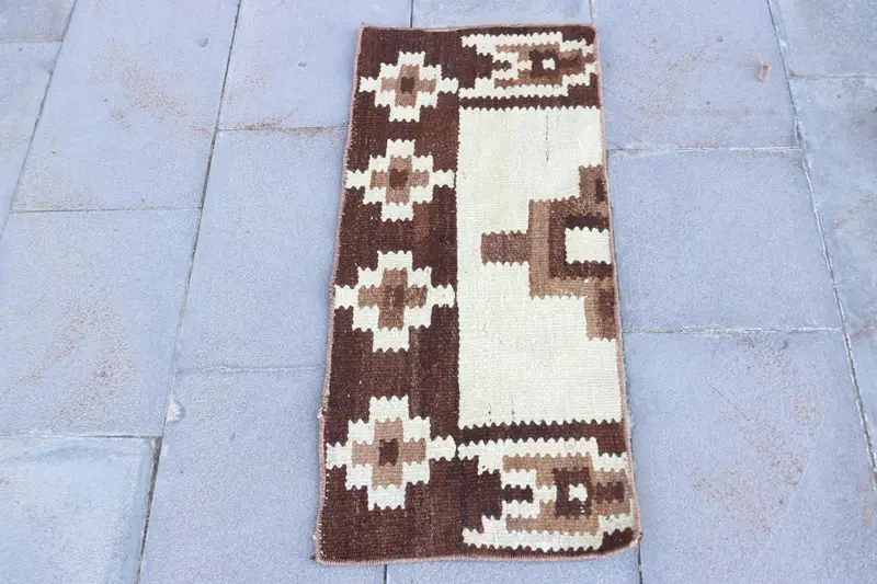 Vintage Rug, Small 1.3x2.9 ft Rug, Oushak Brown Rug - 1