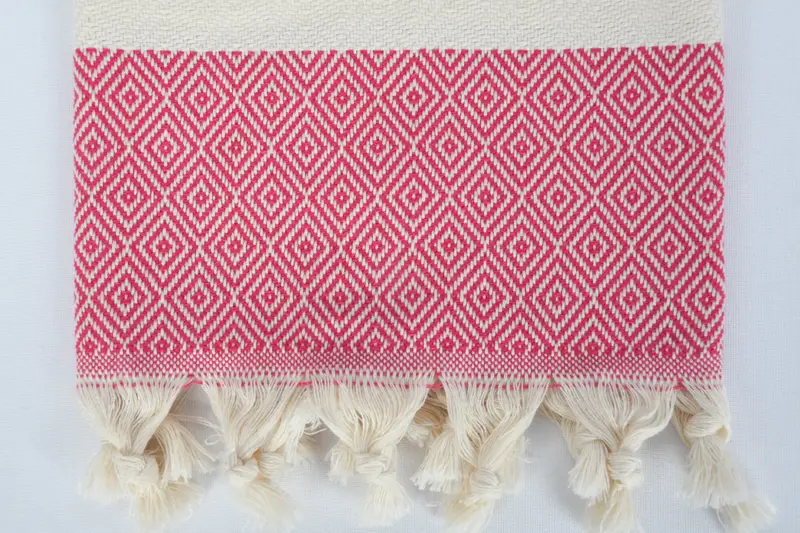 Monogrammiertes Handtuch, 36x20 Baumwolldiamanttuch, Brautjungferngeschenke, Hochzeitsbevorzugungen, gruselige Junggesellenpartygeschenke, willkommenes Hochzeitsgeschenk - 3
