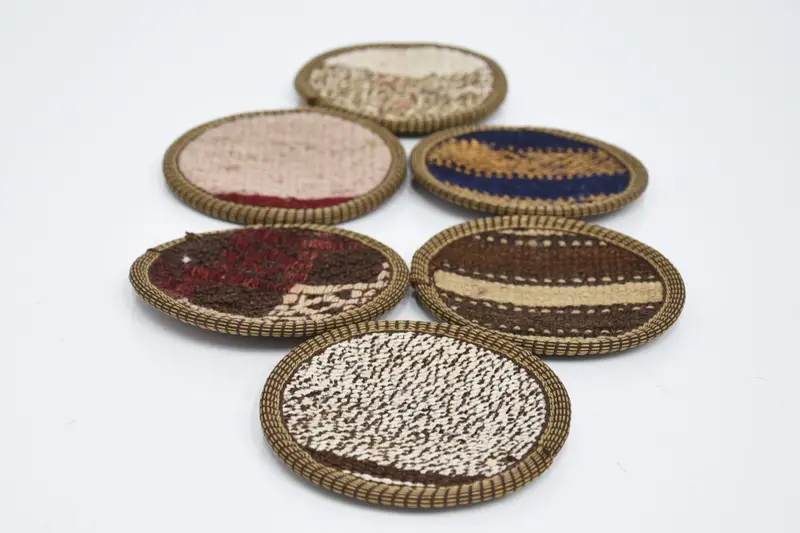 Braun und Beige gestreifter Untersetzer, langlebiger und stilvoller Untersetzer