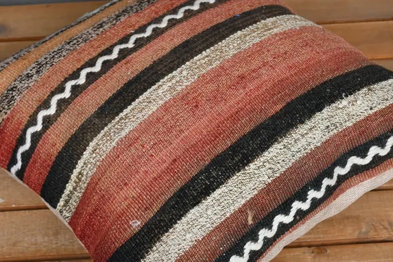 Turkish Pillow, Cushion Cover, 16x16 Red Cushion Case, Decorative Bolster Cushion Case, Vintage Kilim Throw Pillow, Kilim Pillow Cover - 3