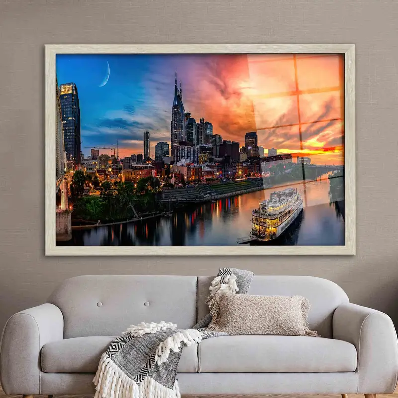 Elegant Printed Glass: Skyline Seascape for Modern Decor