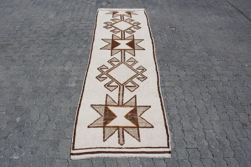 Turkish 3.1x10.3 ft Rug, Herki Vintage Rug, White Floral Wool Rug - 1