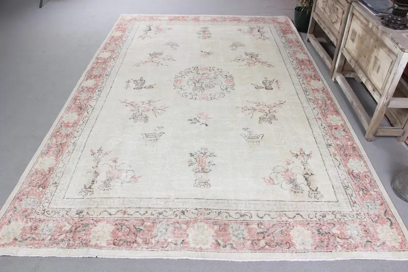 Handmade Moroccan Rug, 5.4x10.1 ft Beige & Red