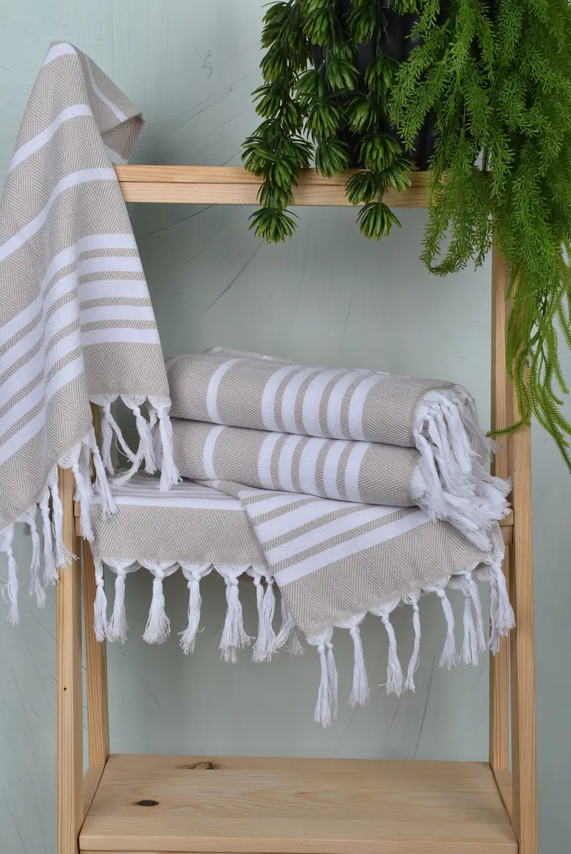 Personalized Gifts, Holiday Towel, Personalized Gift For Her, 40x20 Cotton Zig zag Towel, Bathroom Towels, Bridal Shower Favors, Custom Hand Towel - 6