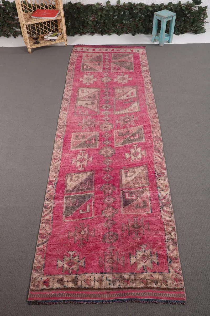 Vintage Turkish Rug 3.1x10.4 ft, Pink Herki Solid Rug - 1