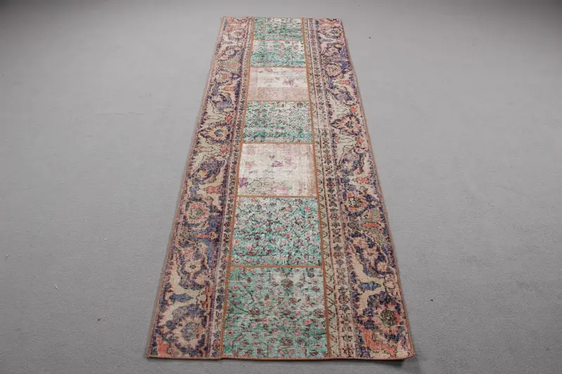 Mavi ve Yeşil Puantiyeli Halı, 2,6x7,8 ft