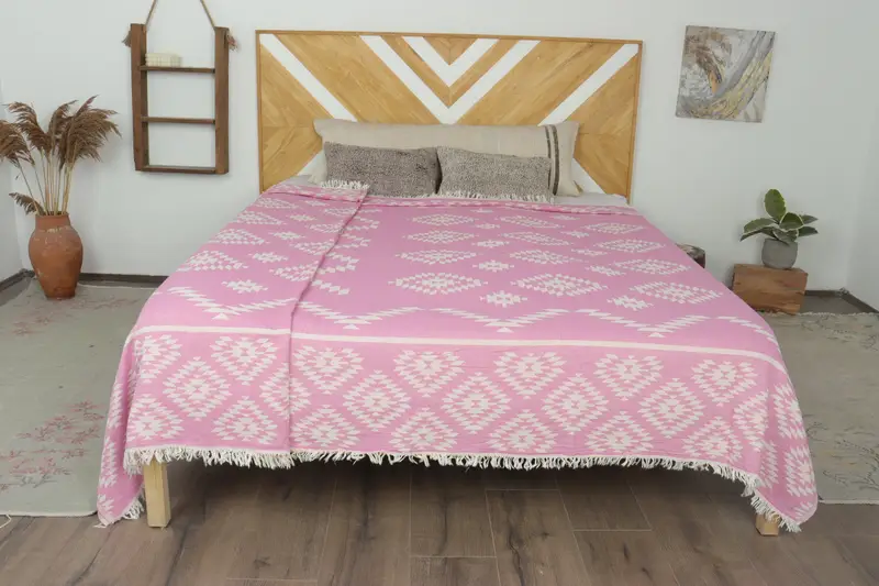 Turkish Beach Blanket, Spa Gift, Best Friend Wedding Gift, 84x56 Cotton Kilim Towel, Turkish Blanket, Housewarming Gift, Woven Blanket - 1