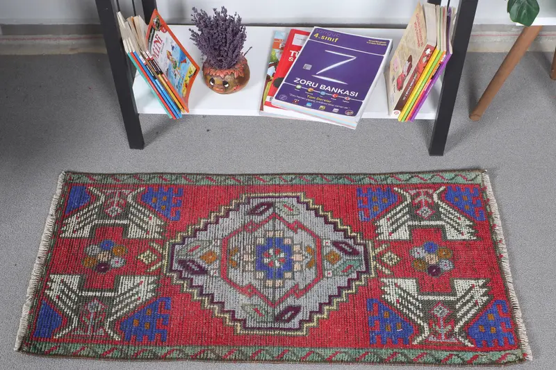 Alfombra vintage de 1,5x3 pies, alfombra pequeña turca, alfombra de lana de camuflaje azul rojo - 1