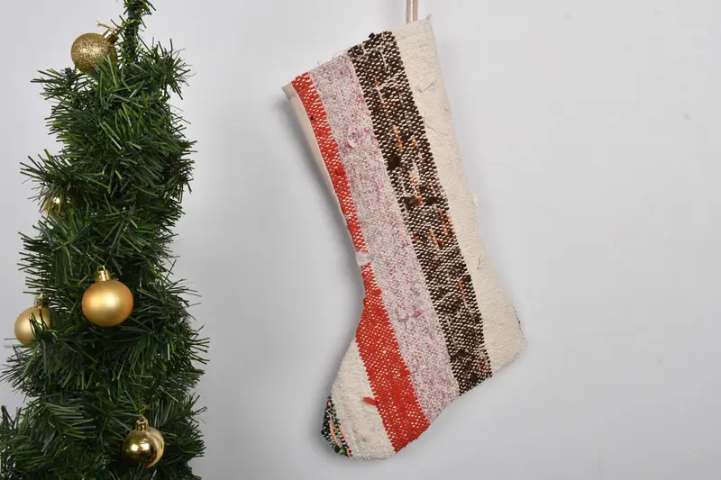 Patrón de adornos navideños, calcetín navideño de 7 pulgadas de ancho