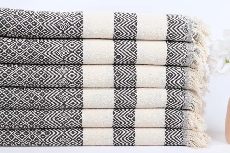 Housewarming Gift, Custom monogram Turkish beach towel USA, Monogram Beach Towel, Spa Towel, Spa Gift, 70x40 Cotton Diamond Towel, Bridesmaid Gifts - 3